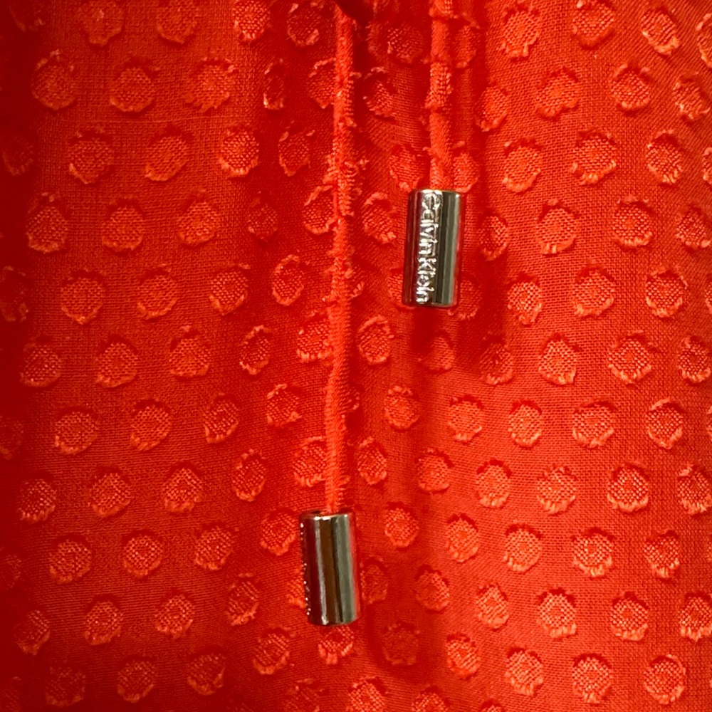 Calvin Klein Bold Orange Textured Top - Picture 3 of 5